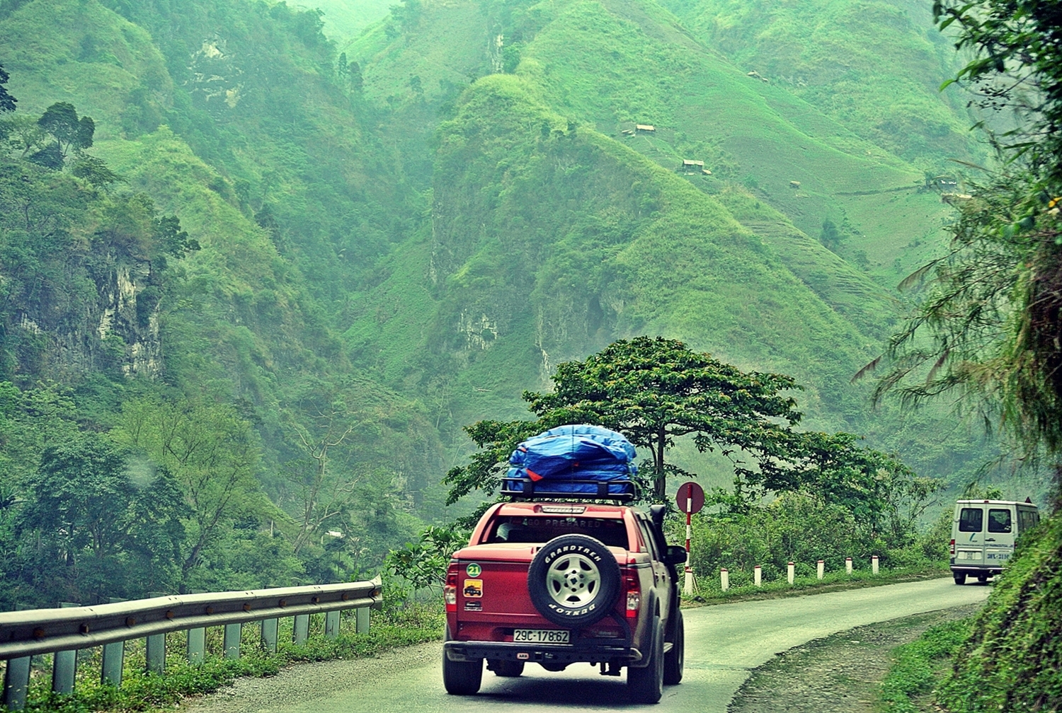 9 Days Self Drive Jeep Tour From Vietnam To Laos Cross Border Tour